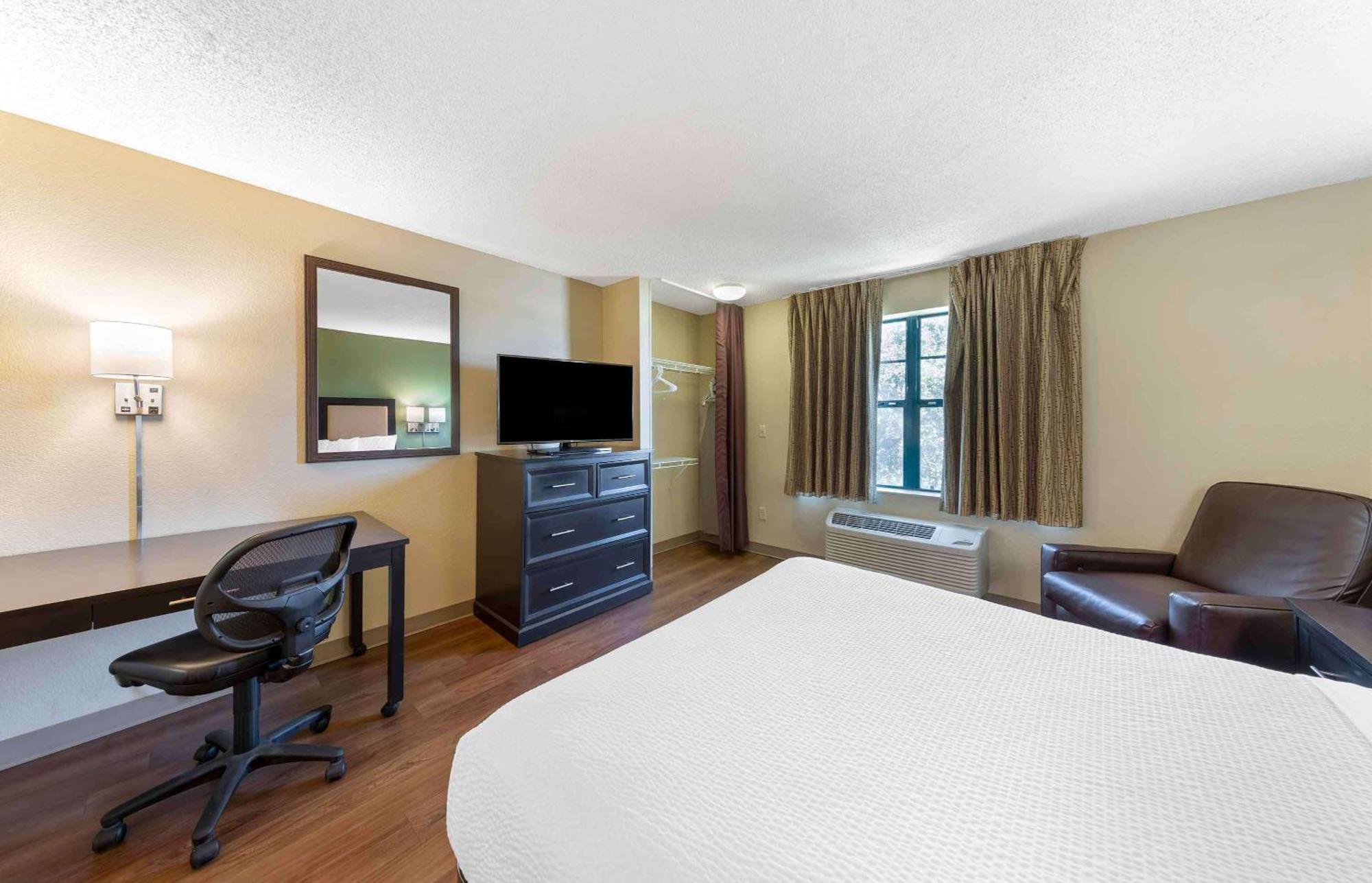 Extended Stay America Suites - Dallas - Las Colinas - Carnaby St Irving Exterior photo