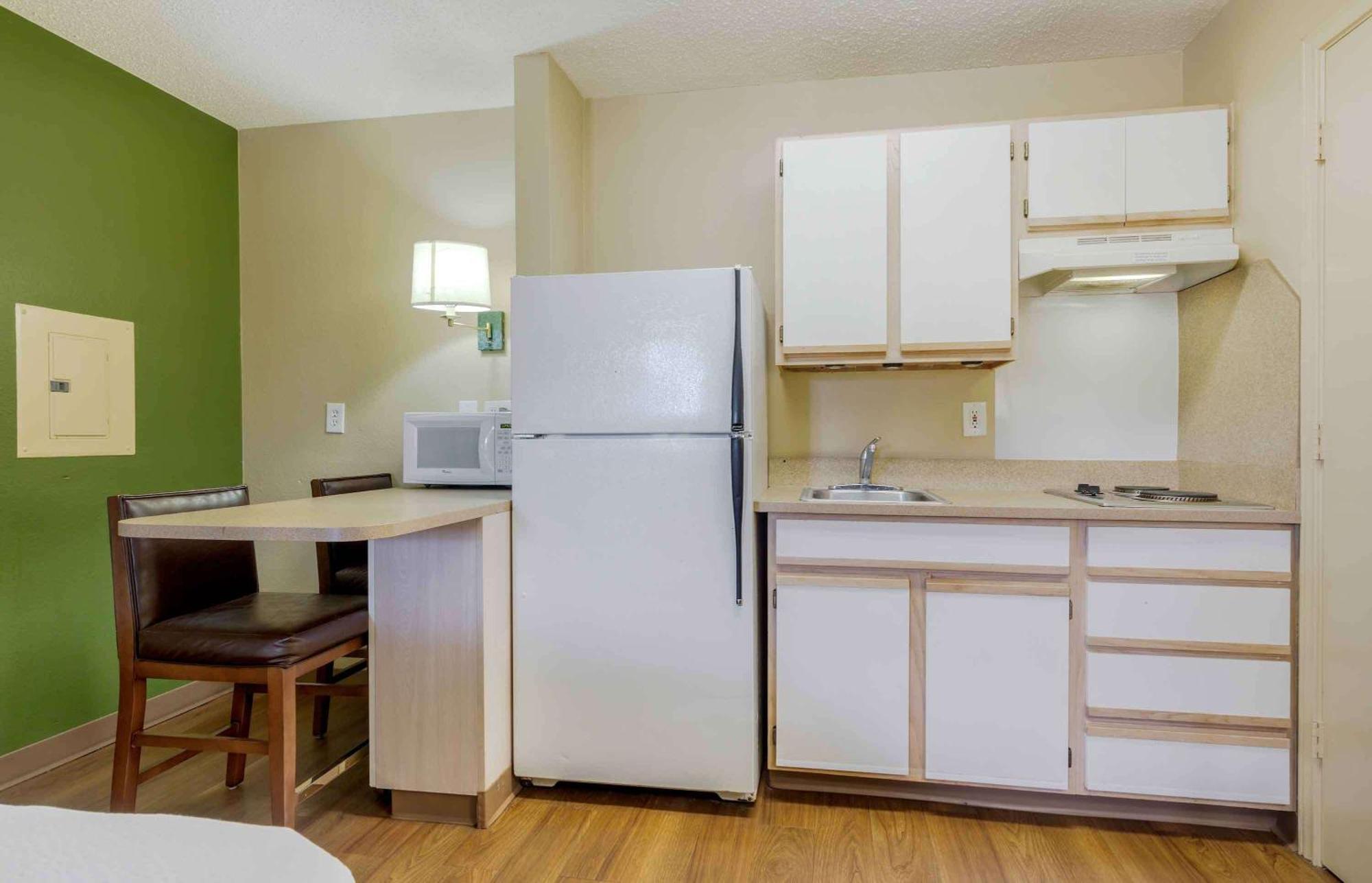 Extended Stay America Suites - Dallas - Las Colinas - Carnaby St Irving Exterior photo
