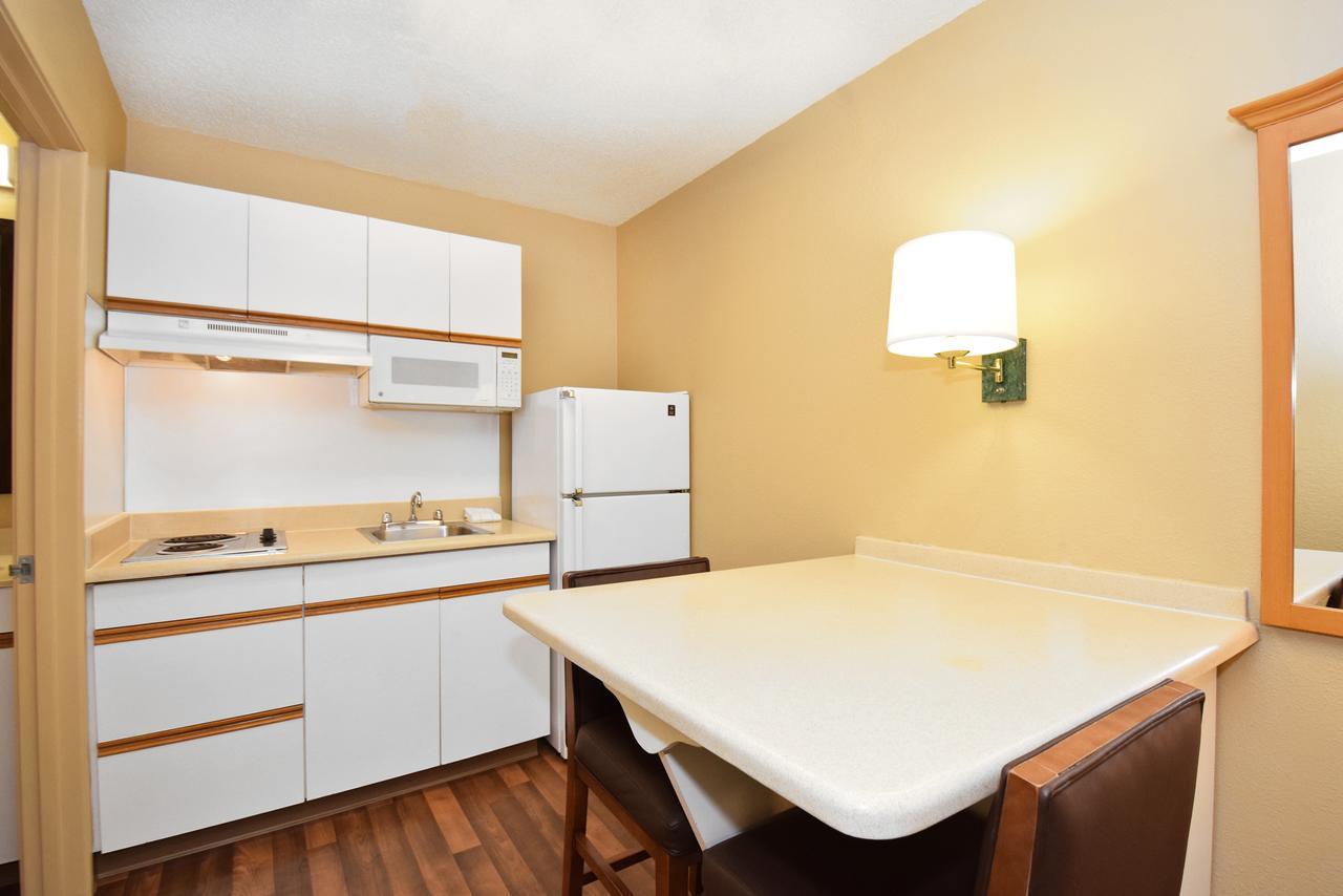 Extended Stay America Suites - Dallas - Las Colinas - Carnaby St Irving Exterior photo
